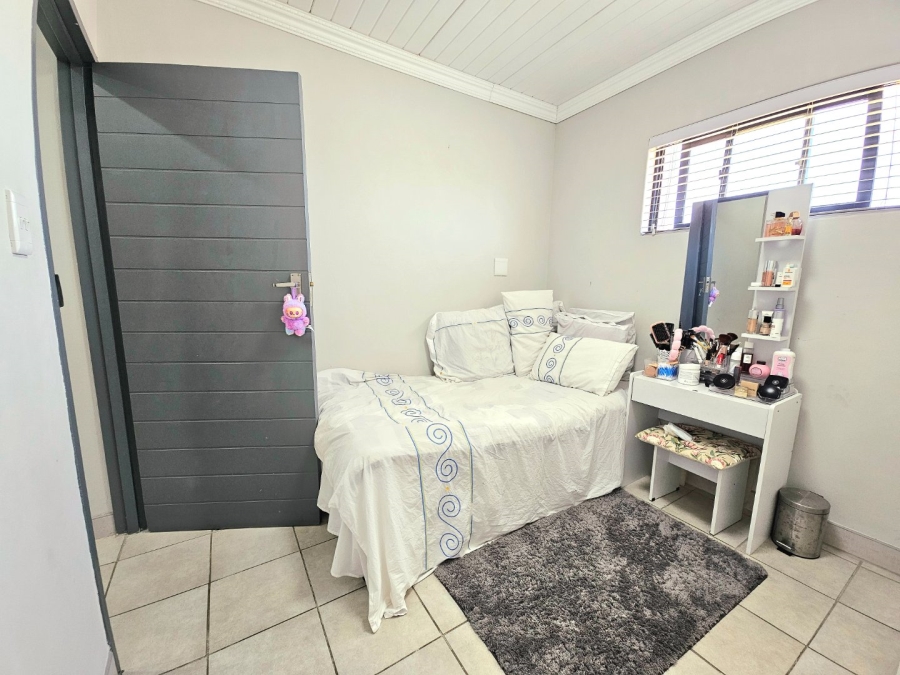 Commercial Property for Sale in Heather Park Western Cape